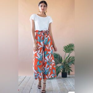 Eva Franco Lukas Cropped Wide Leg Pant With Paperbag Waist- Rio Flora